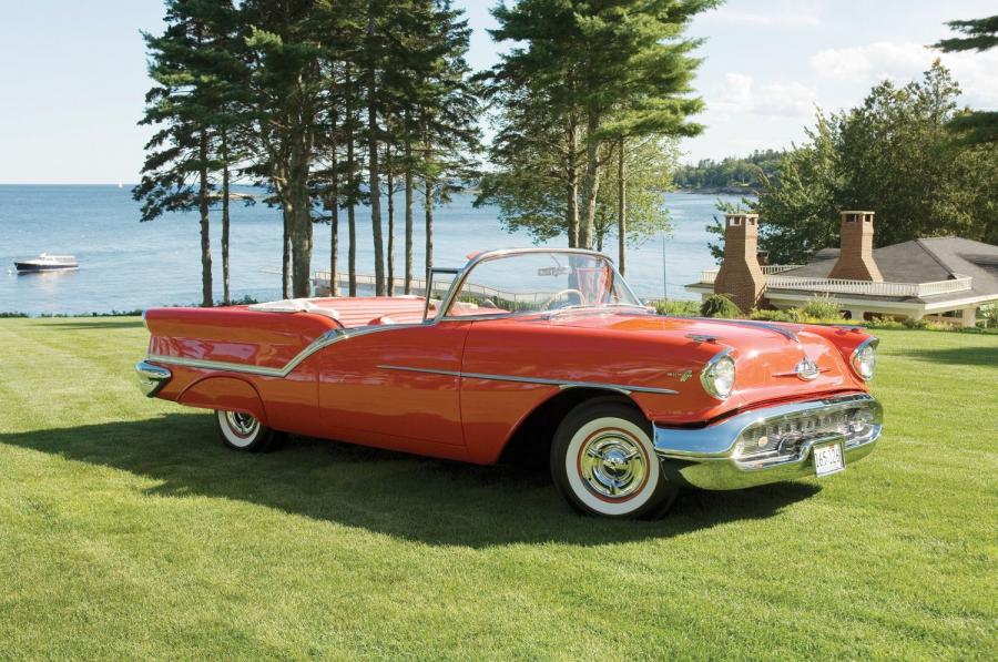  Oldsmobile Super 88 Convertible 1957 года  (фото 24 из 28)
